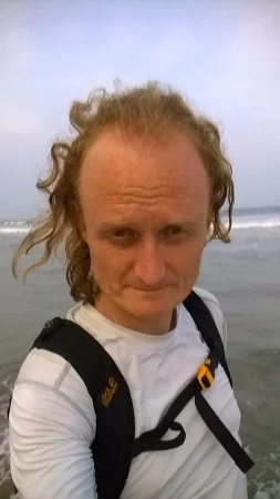 Селфи на плажи у Махабалипураму, Индија - Индија